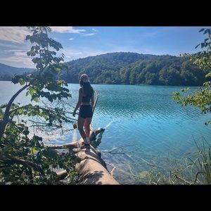 Meet your Posher, Jillian